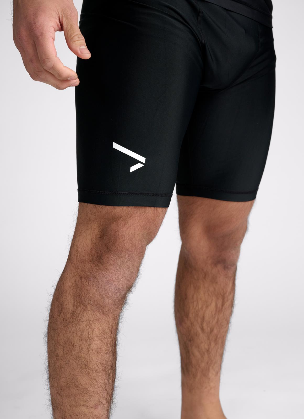 IPPONGEAR ESSENTIAL VALE TUDO SHORTS