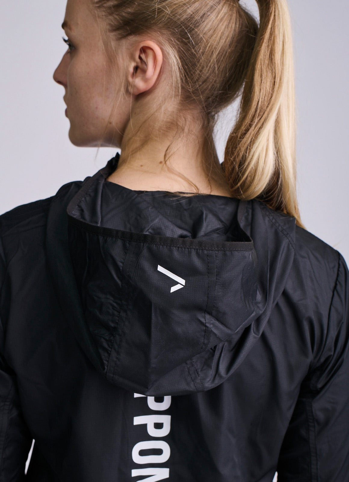 IPPONGEAR AIR WINDBREAKER JACKET WOMEN